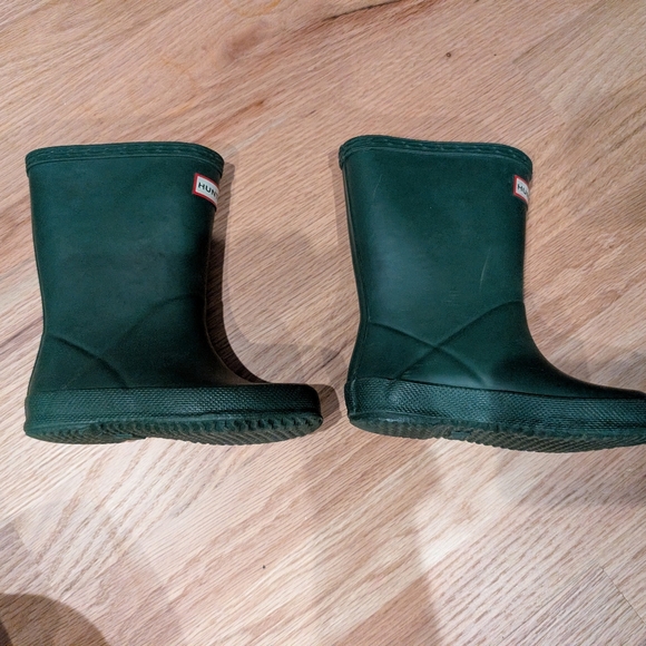 Hunter Kids Boots - Green (size US 8) - Picture 2 of 6